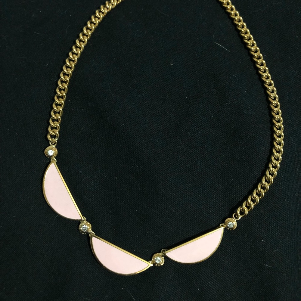 NWOT Henri Bendel Petal Collar